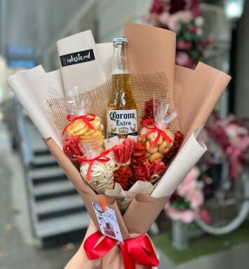 Buchet cu Corona Extra si Gustari la Bere